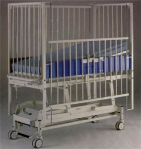 Больничная кровать для детей Childminder Huntleigh _1
