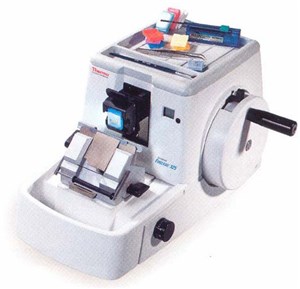 Ротационный микротом НМ 325 Thermo Scientific _1