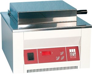 Водяная баня для инкубации без циркуляции GFL 1002-1008 _1