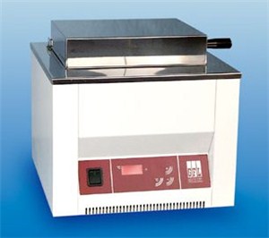 Водяная баня для инкубации с циркуляцией GFL 1012 _1