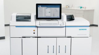 Биохимический анализатор Siemens ADVIA Chemistry XPT