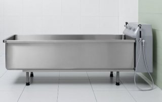 Стационарная ванна для ожоговых пациентов Unbescheiden