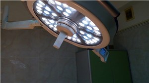 Светильник медицинский бестеневой YDZ500 (светодиод) YUDA MEDICAL