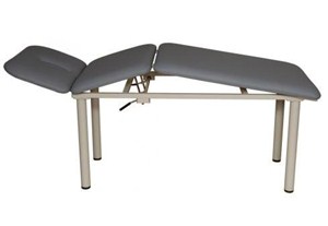 Терапевтическая кушетка BTL-1100 трехсекционная